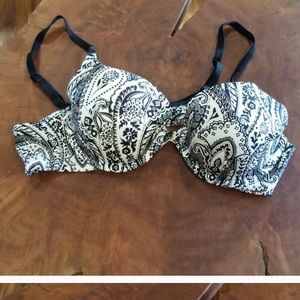 36A Victoria’s Secret Demi Bra